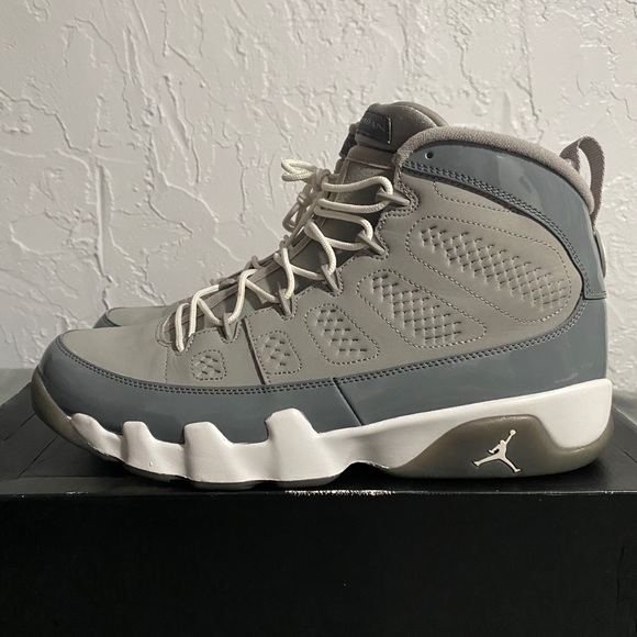 Air Jordan 9 Size 11